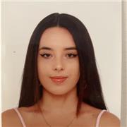 Soy una persona bastante creativa y con mucha paciencia puedo dar clases hasta nivel segundo de la eso y que cuento con las competencias necesarias